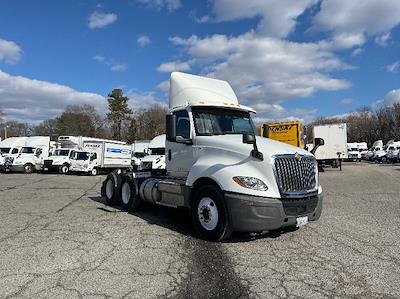 Used 2018 International LT - photo 1