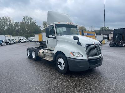 Used 2018 International LT International A26 Semi Truck for sale #313329 - photo 1