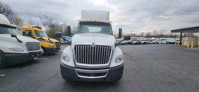 Used 2018 International LT International A26 Semi Truck for sale #313367 - photo 2
