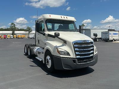 Used 2018 Freightliner Cascadia Detroit DD13 Semi Truck for sale #315243 - photo 1