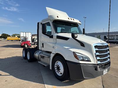 Used 2018 Freightliner Cascadia Detroit DD13 Semi Truck for sale #315289 - photo 1