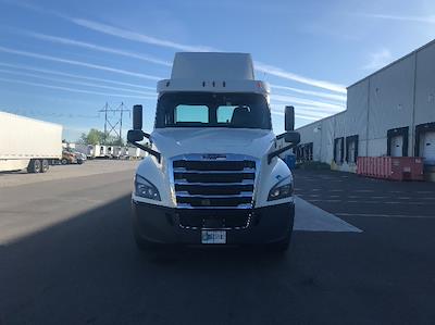 Used 2018 Freightliner Cascadia Detroit DD13 Semi Truck for sale #315299 - photo 2
