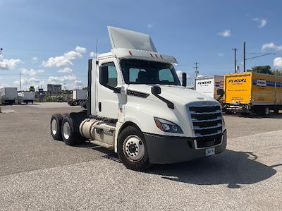 Used 2018 Freightliner Cascadia Detroit DD13 Semi Truck for sale #315301 - photo 1