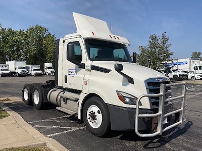 Used 2018 Freightliner Cascadia Detroit DD13 Semi Truck for sale #315305 - photo 1