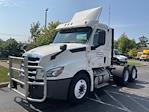 Used 2018 Freightliner Cascadia Detroit DD13 Semi Truck for sale #315305 - photo 3