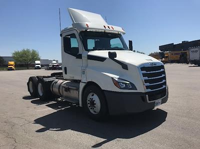Used 2018 Freightliner Cascadia Detroit DD13 Semi Truck for sale #315318 - photo 1