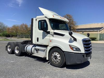Used 2018 Freightliner Cascadia Detroit DD13 Semi Truck for sale #315345 - photo 1