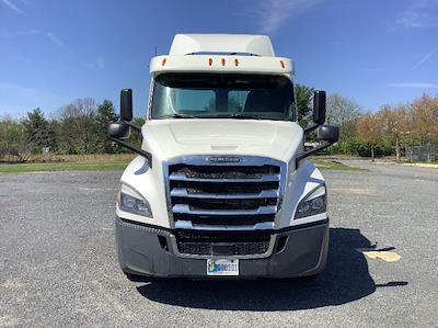 Used 2018 Freightliner Cascadia Detroit DD13 Semi Truck for sale #315345 - photo 2