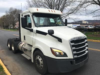 Used 2018 Freightliner Cascadia Detroit DD13 Semi Truck for sale #315355 - photo 1