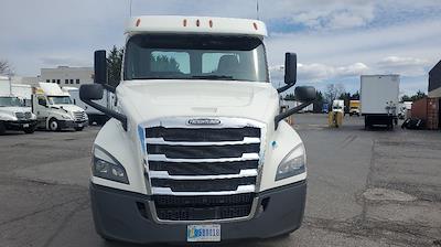 Used 2018 Freightliner Cascadia Detroit DD13 Semi Truck for sale #315363 - photo 2