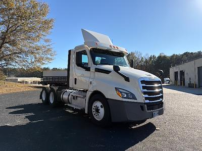 Used 2018 Freightliner Cascadia Detroit DD13 Semi Truck for sale #315991 - photo 1