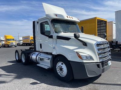 Used 2018 Freightliner Cascadia Detroit DD13 Semi Truck for sale #316005 - photo 1