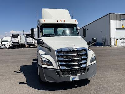 Used 2018 Freightliner Cascadia Detroit DD13 Semi Truck for sale #316019 - photo 2