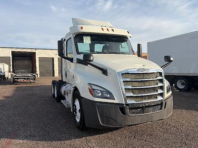 Used 2018 Freightliner Cascadia Detroit DD13 Semi Truck for sale #316069 - photo 1