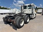 Used 2018 Freightliner Cascadia Detroit DD13 Semi Truck for sale #316072 - photo 7