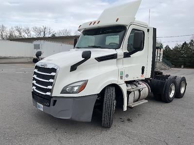 Used 2018 Freightliner Cascadia Detroit DD13 Semi Truck for sale #316290 - photo 1