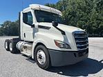 Used 2018 Freightliner Cascadia Detroit DD13 Semi Truck for sale #316343 - photo 1