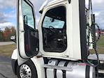 Used 2018 Freightliner Cascadia Detroit DD13 Semi Truck for sale #316433 - photo 9