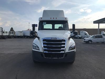 Used 2018 Freightliner Cascadia Detroit DD13 Semi Truck for sale #316455 - photo 2