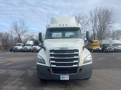 Used 2018 Freightliner Cascadia Detroit DD13 Semi Truck for sale #316470 - photo 2