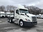 Used 2018 Freightliner Cascadia Detroit DD13 Semi Truck for sale #316475 - photo 1