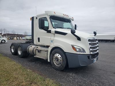 Used 2018 Freightliner Cascadia Detroit DD13 Semi Truck for sale #316591 - photo 1