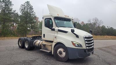 Used 2018 Freightliner Cascadia Detroit DD13 Semi Truck for sale #316686 - photo 1
