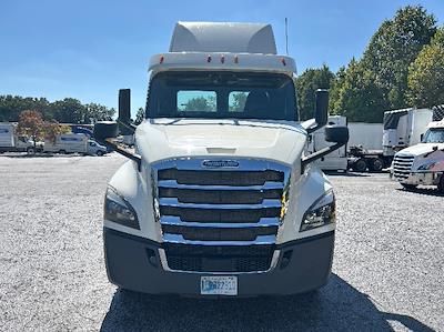 Used 2018 Freightliner Cascadia Detroit DD13 Semi Truck for sale #316707 - photo 2