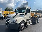 Used 2018 Freightliner Cascadia Detroit DD13 Semi Truck for sale #316709 - photo 3