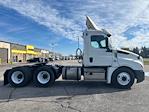 Used 2018 Freightliner Cascadia Detroit DD13 Semi Truck for sale #316727 - photo 8