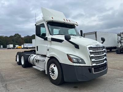 Used 2018 Freightliner Cascadia Detroit DD13 Semi Truck for sale #316739 - photo 1