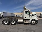 Used 2018 Freightliner Cascadia Detroit DD13 Semi Truck for sale #316745 - photo 8