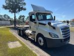 Used 2018 Freightliner Cascadia Detroit DD13 Semi Truck for sale #316806 - photo 1