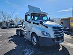 Used 2018 Freightliner Cascadia Detroit DD13 Semi Truck for sale #316880 - photo 1