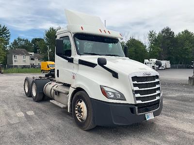 Used 2018 Freightliner Cascadia Detroit DD13 Semi Truck for sale #316904 - photo 1
