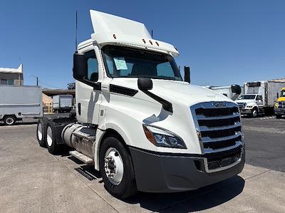 Used 2018 Freightliner Cascadia Detroit DD13 Semi Truck for sale #316938 - photo 1