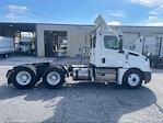 Used 2018 Freightliner Cascadia Detroit DD13 Semi Truck for sale #316945 - photo 8