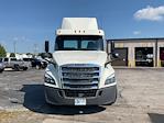 Used 2018 Freightliner Cascadia Detroit DD13 Semi Truck for sale #316948 - photo 2