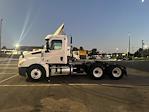 Used 2018 Freightliner Cascadia Detroit DD13 Semi Truck for sale #317145 - photo 4