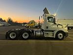 Used 2018 Freightliner Cascadia Detroit DD13 Semi Truck for sale #317145 - photo 8