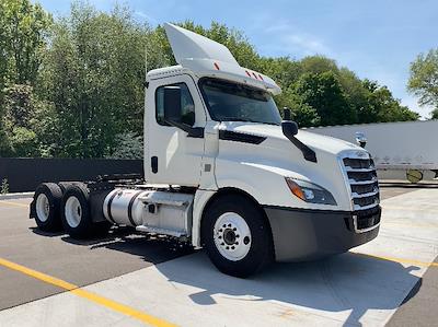 Used 2018 Freightliner Cascadia Detroit DD13 Semi Truck for sale #317157 - photo 1