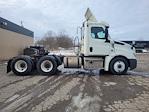 Used 2018 Freightliner Cascadia Detroit DD13 Semi Truck for sale #317167 - photo 7