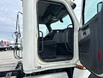 Used 2018 Freightliner Cascadia Detroit DD13 Semi Truck for sale #317187 - photo 12