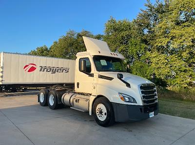Used 2018 Freightliner Cascadia Detroit DD13 Semi Truck for sale #317253 - photo 1