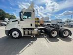Used 2018 Freightliner Cascadia Detroit DD13 Semi Truck for sale #317258 - photo 4