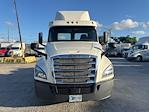 Used 2018 Freightliner Cascadia Detroit DD13 Semi Truck for sale #317264 - photo 2