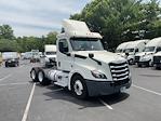Used 2018 Freightliner Cascadia Detroit DD13 Semi Truck for sale #317291 - photo 1