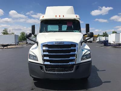 Used 2018 Freightliner Cascadia Detroit DD13 Semi Truck for sale #317331 - photo 2
