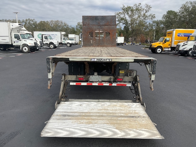 Used 2019 Freightliner M2 106 - photo 11