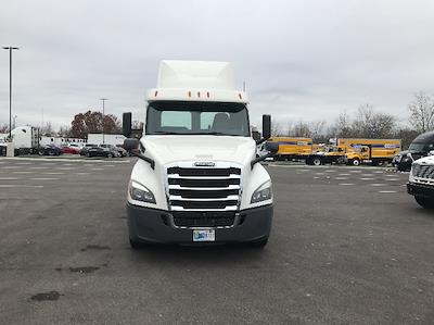 Used 2018 Freightliner Cascadia - photo 1